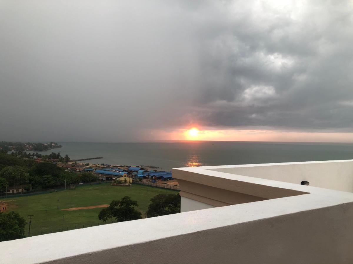Negombo Fort Gallery Apartment Exterior photo